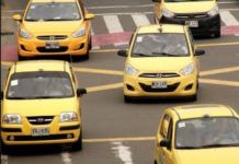 Taxistas se manifiestan por regreso de Uber a Colombia Paro nacional de taxista