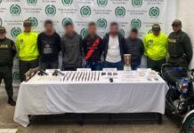 Capturados en Anorí, » Los areperos»