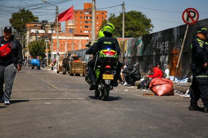Foto Policías