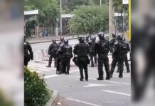 A esta hora se presentan disturbios afuera de la Universidad de Antioquia