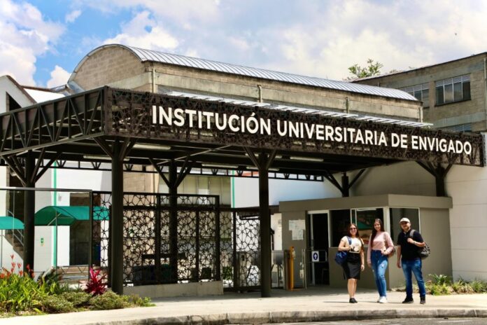 IUE