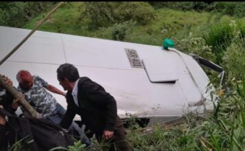 10 personas heridas dejó un grave accidente de bus en Abejorral
