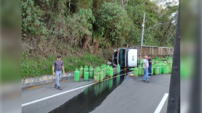 Vía Medellín-Santa Fe de Antioquia