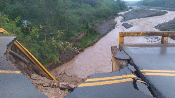 Colapso puente Tonusco