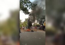 Mineros tienen bloqueada la vía Caucasia – Tarazá