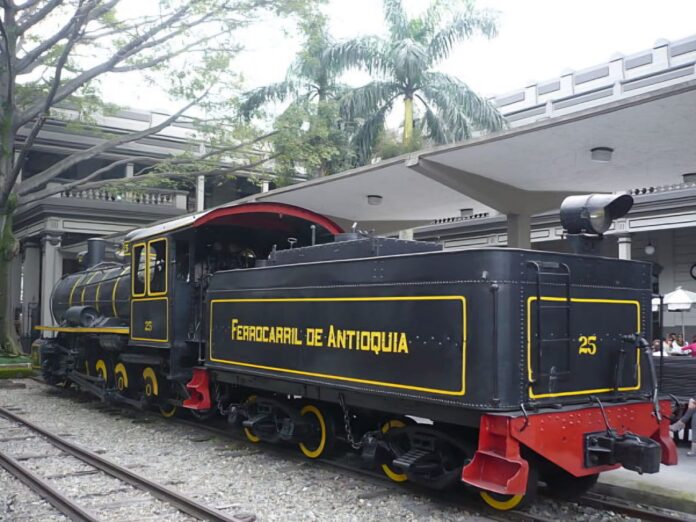 Ferrocarril de Antioquia.jpeg