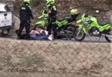 ¡Increíble!, jóvenes llevaban a un conductor secuestrado en plena vía en Bello