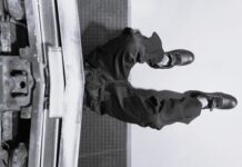 Muere un mecánico en La Unión tras ser aplastado por el vehículo que reparaba