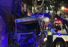 Accidente en Manrique deja 2 muertos y 16 heridos