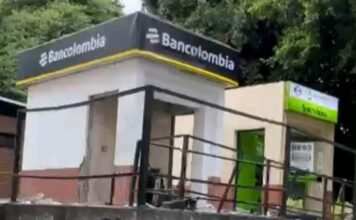 Encapuchados se robaron 276 millones de pesos del cajero que explotaron en la Universidad Nacional