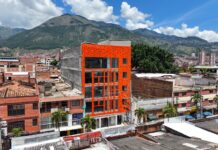 Bello inaugura el Centro Recreativo para el Adulto Mayor