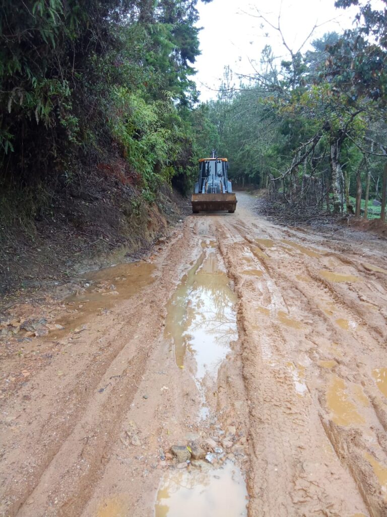 Así se encuentran las vías de Antioquia tras afectaciones por lluvias recientes 1 Así se encuentran las vías de Antioquia tras afectaciones por lluvias recientes