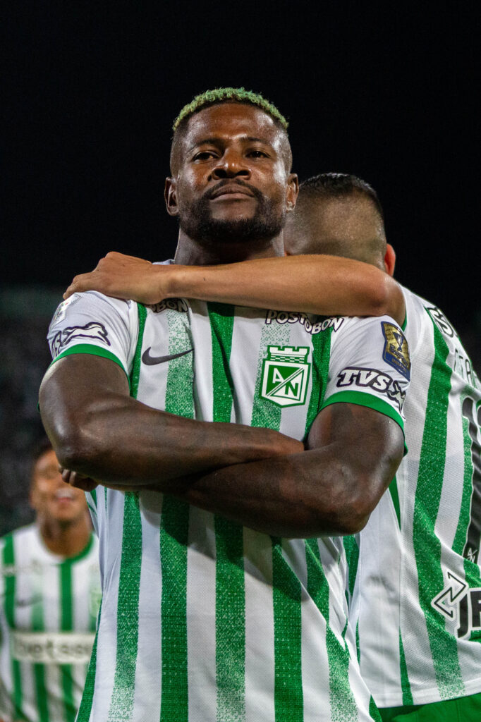 Nacional es el nuevo líder tras un partidazo en el Atanasio Girardot 1 Nacional es el nuevo líder tras un partidazo en el Atanasio Girardot