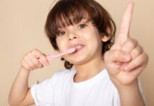 Jornada de Salud Oral en Medellín: Aplicación de Flúor y Educación para el Cuidado Bucal Jornada de salud oral Medellín