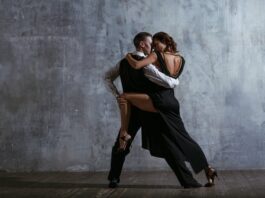 El tango florece en Medellín con la primera escuela pública del país