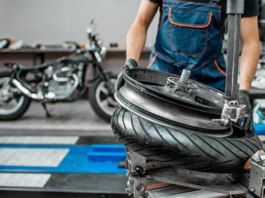 Nueva normativa de rotulación para llantas de motos entrará en vigor en septiembre