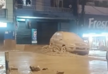 Bomberos atienden emergencia por lluvias en Santo Domingo Savio Bomberos atienden emergencia por lluvias en Santo Domingo Savio