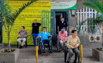 En cinco días, 30 adultos mayores del barrio Antioquia podrían quedar en la calle: piden ayuda urgente