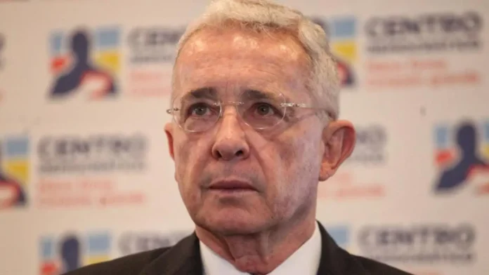 alvarouribe_1_0