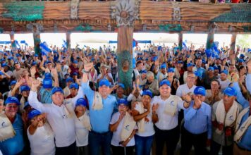 El Equipo de Antioquia llena Vegachí y marca el paso político