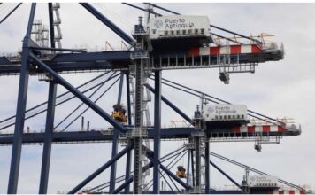 Puerto Antioquia inicia operaciones con nueve buques semanales en la zona del Urabá antioqueño