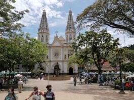 Buscan a los "sicarios de negro" tras asesinato de líder social en Andes