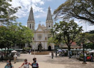 Buscan a los "sicarios de negro" tras asesinato de líder social en Andes