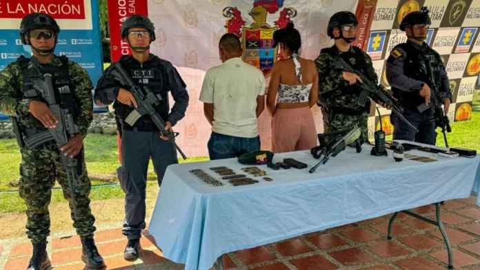 Capturan a pareja y escolta