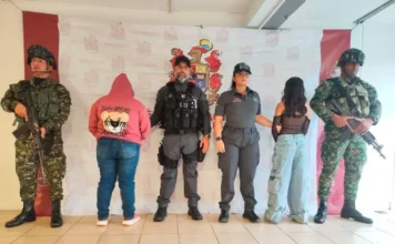 Rescatan a dos adolescentes antes de que las llevaran a la guerra Rescatan a dos adolescente